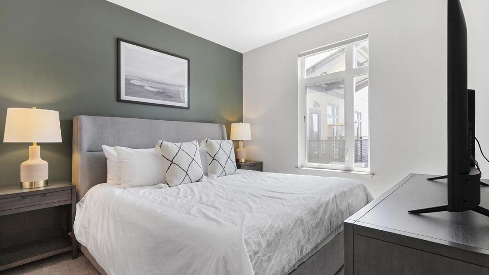 Apartment Landing At Exchange - Studio In Downtown
