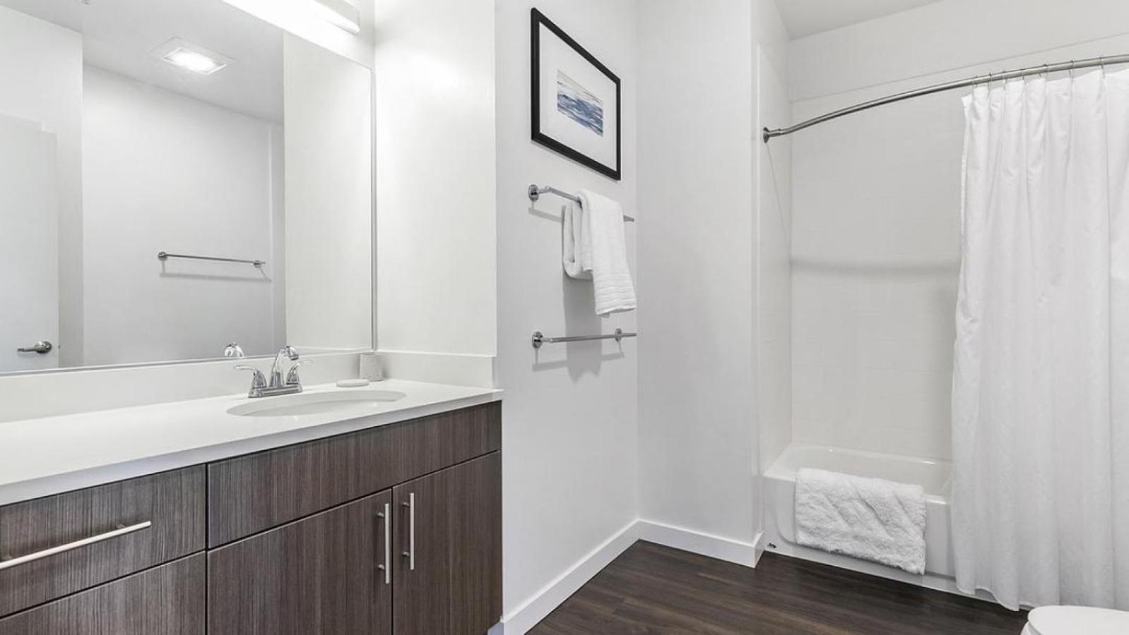 Apartment Landing At Exchange - Studio In Downtown