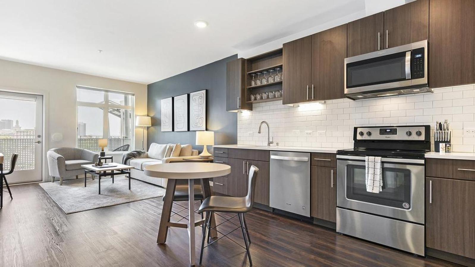 Apartment Landing At Exchange - Studio In Downtown Detroit
